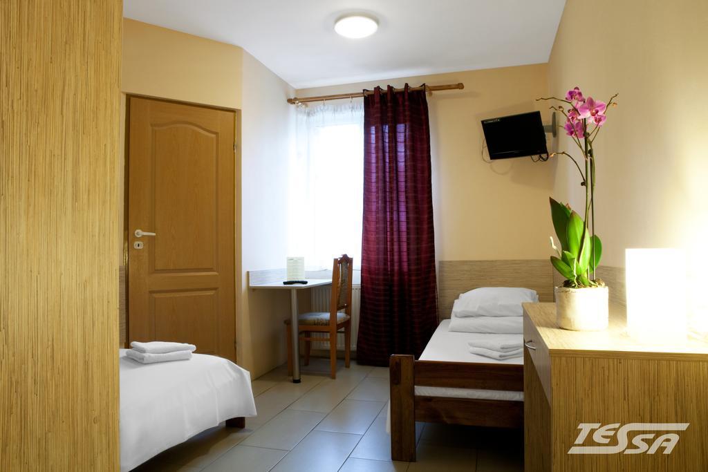 Pokoje Goscinne Tessa Chełm Kamer foto
