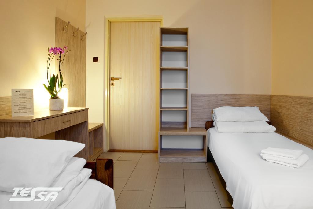 Pokoje Goscinne Tessa Chełm Kamer foto