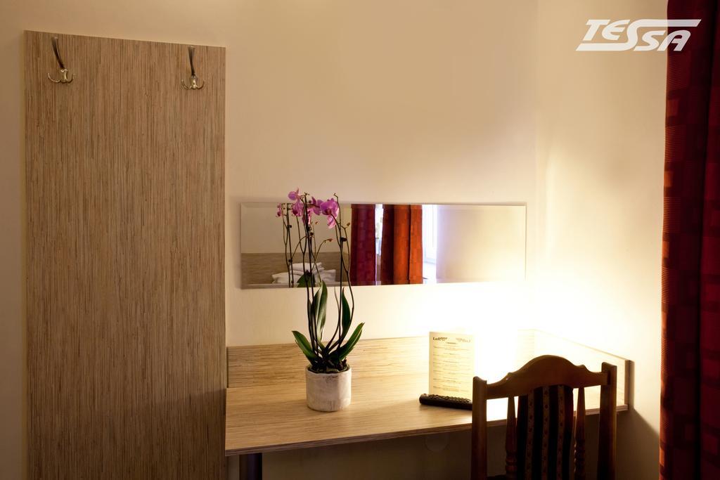 Pokoje Goscinne Tessa Chełm Kamer foto