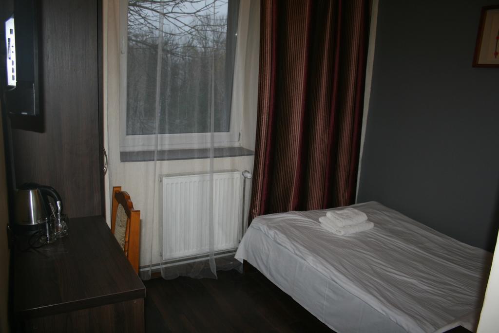 Pokoje Goscinne Tessa Chełm Buitenkant foto